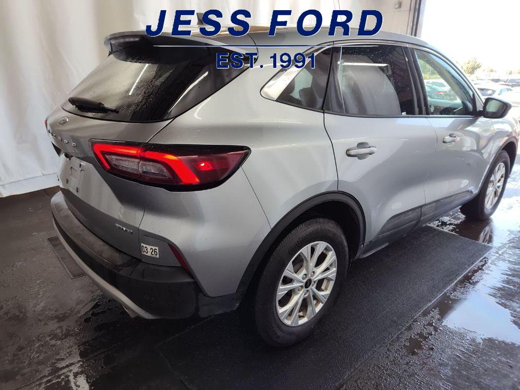 2024 Ford Escape Active photo 3