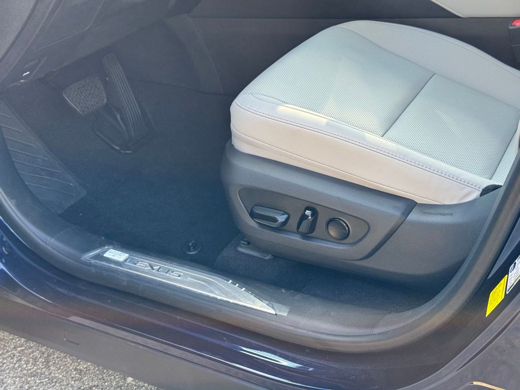 2025 Lexus RX 350 Premium AWD photo 18