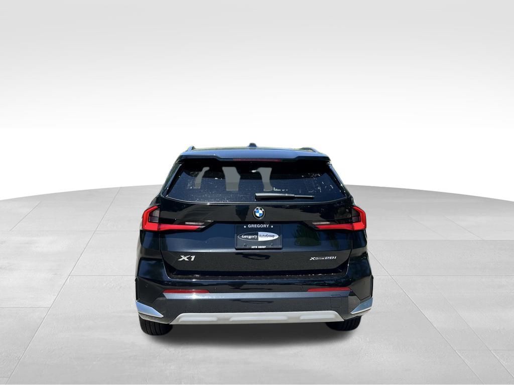 2025 Bmw X1 XDrive28i photo 4