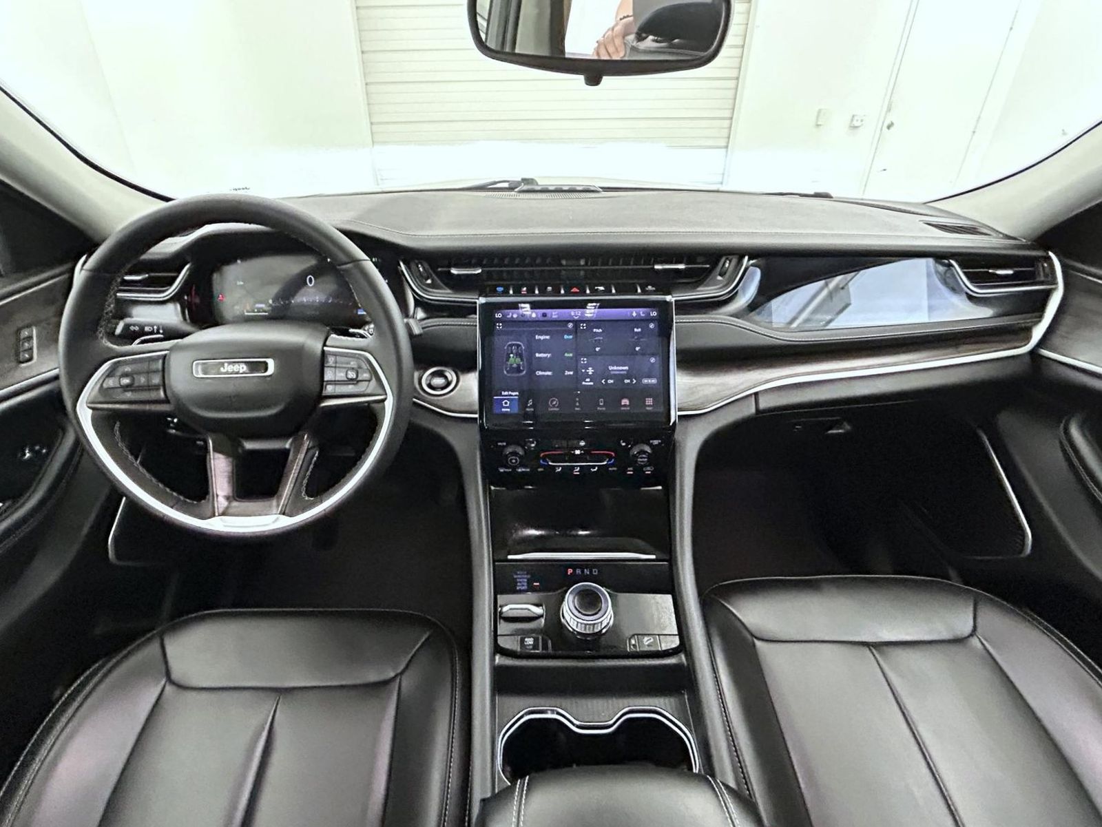 2023 Jeep Cherokee 4xe photo 12