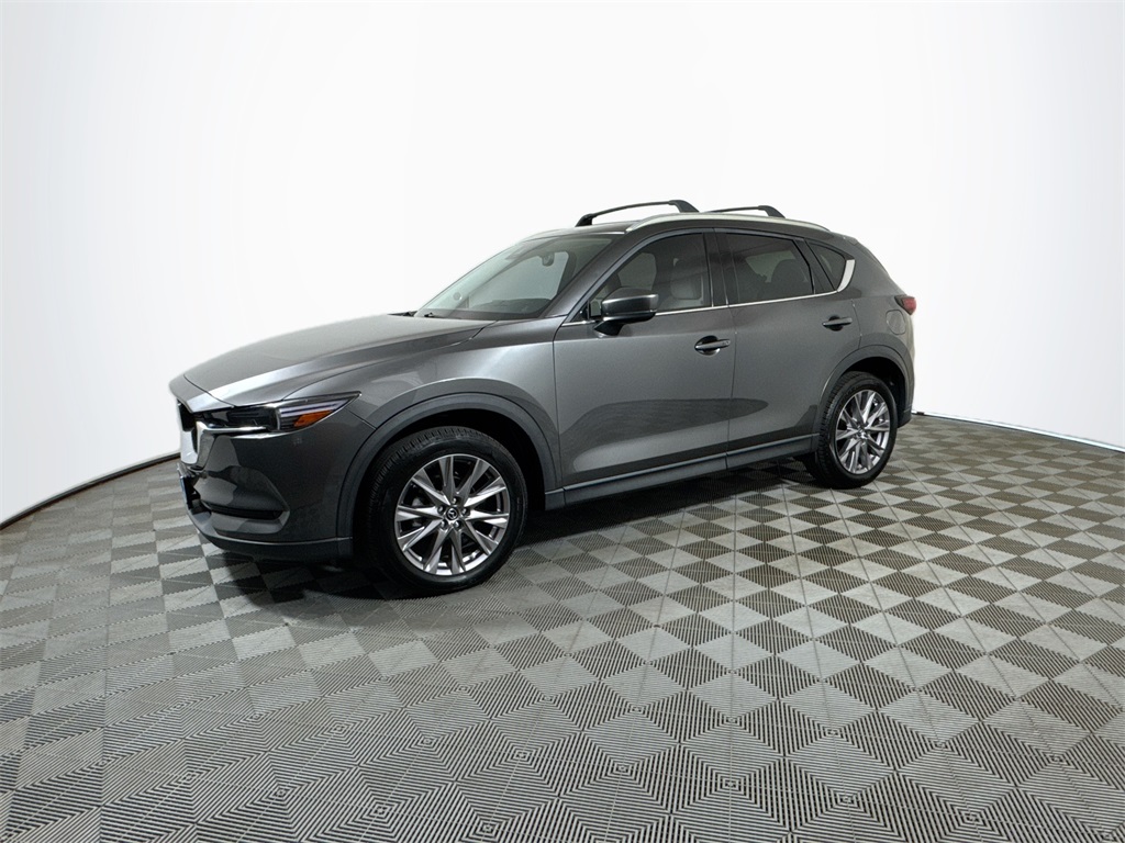 2019 Mazda CX-5 Grand Touring photo 2