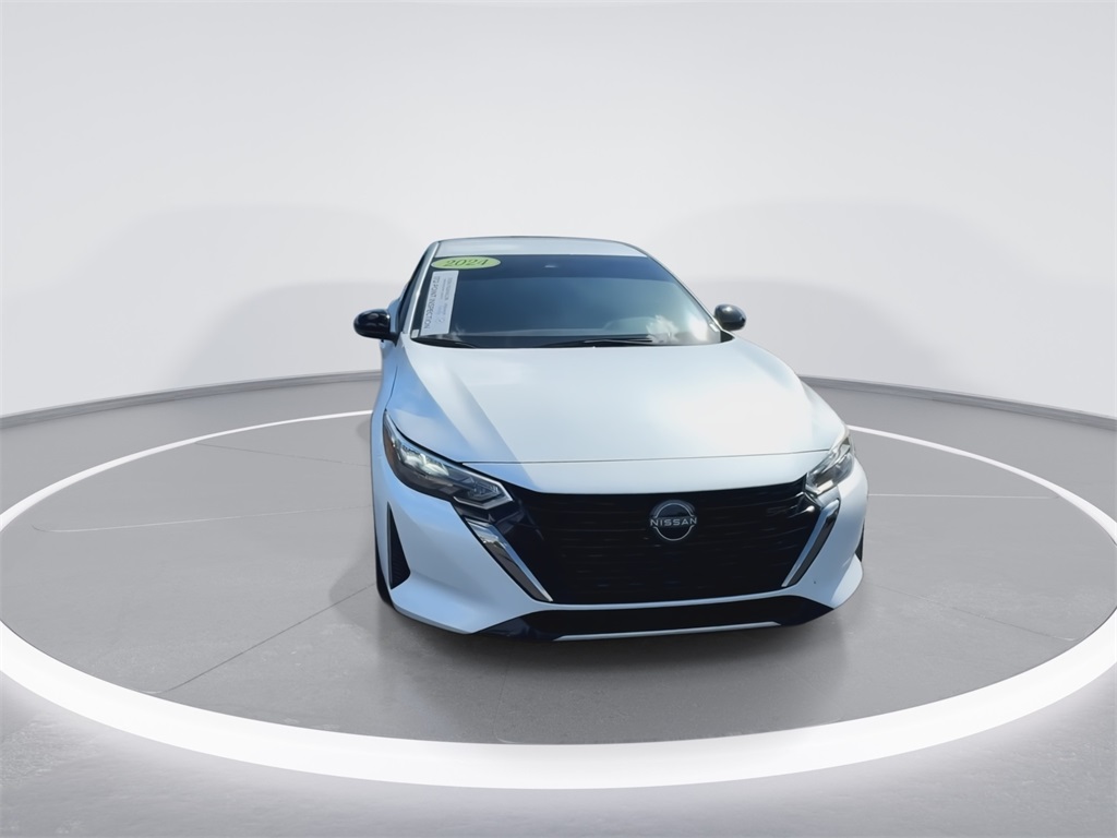 2024 Nissan Sentra SR photo 3