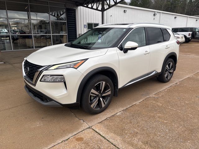 2021 Nissan Rogue SL's photo