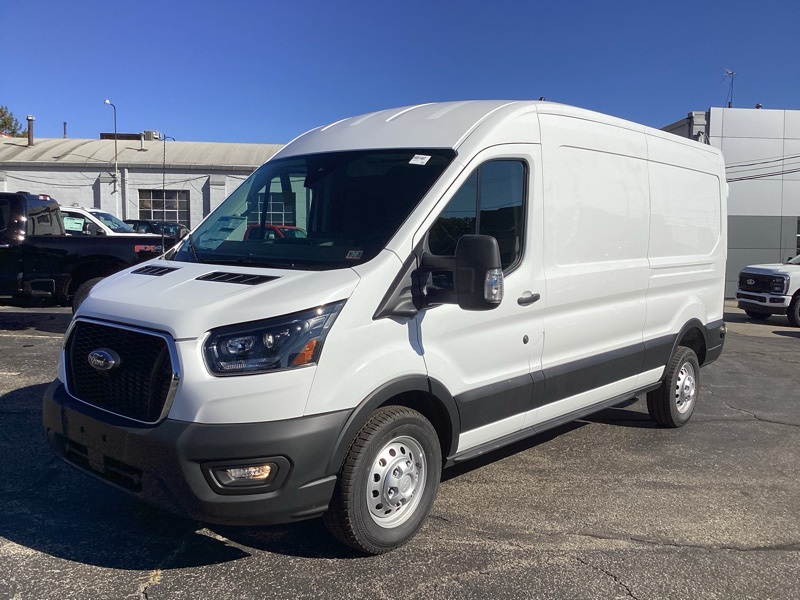 2024 Ford Transit photo 3