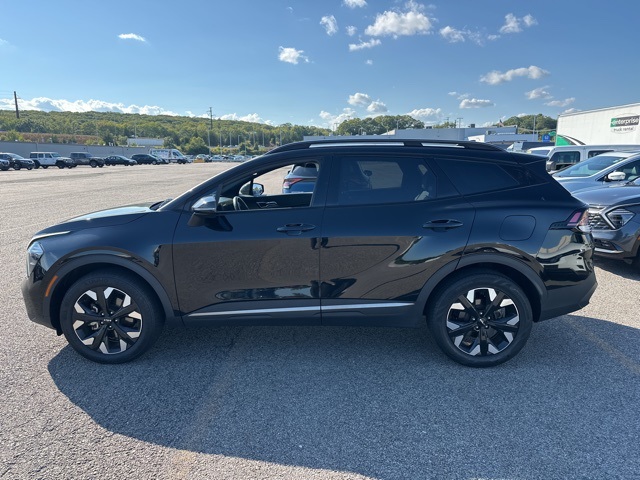 2023 Kia Sportage X-Line photo 5