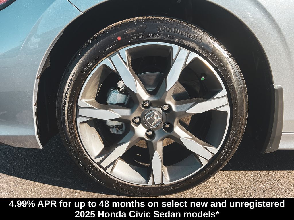 2025 Honda Civic Hybrid Sport Touring photo 4
