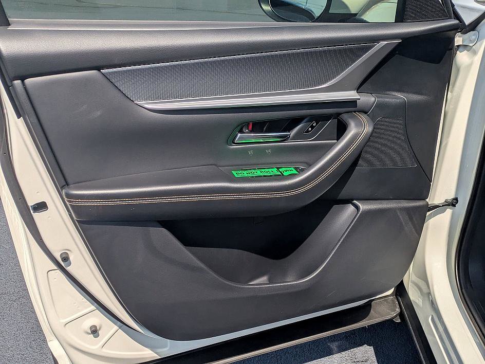 2025 Mazda CX-90 3.3 Turbo Preferred photo 11