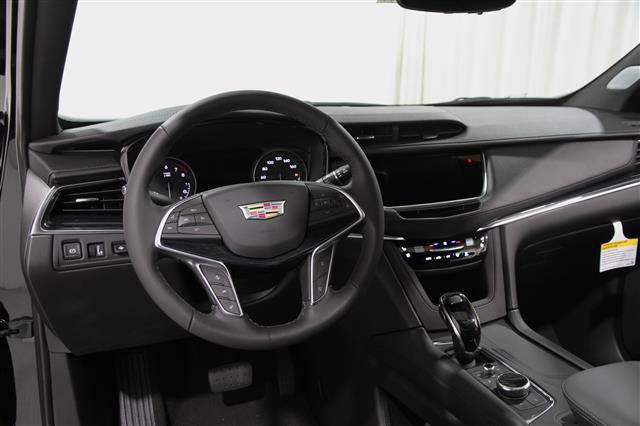 2025 Cadillac XT5 Premium Luxury photo 6