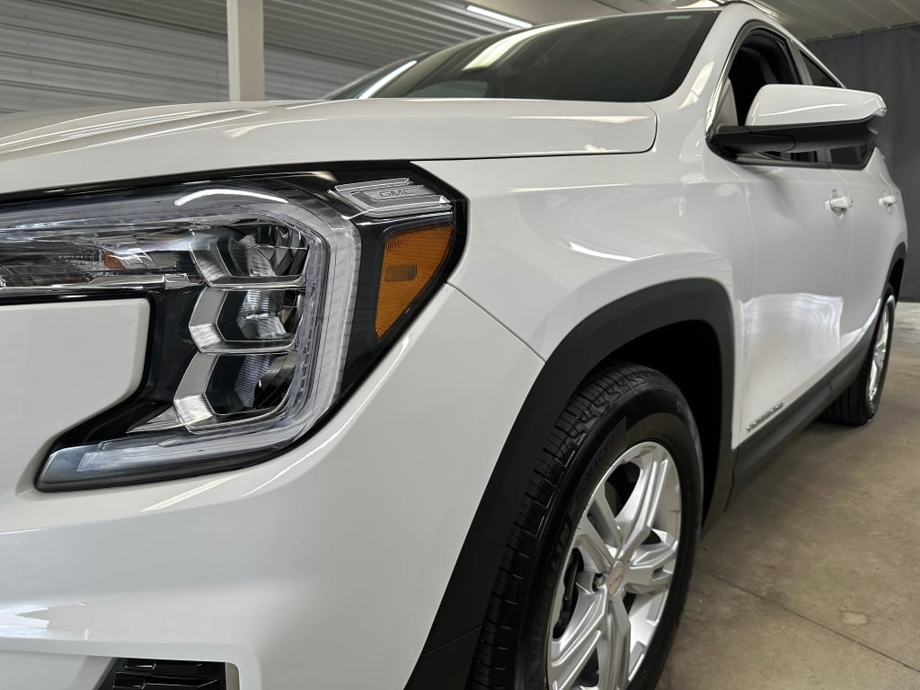 2022 Gmc Terrain SLE photo 15