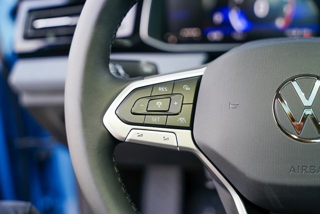 2025 Volkswagen Jetta 1.5T SE photo 11
