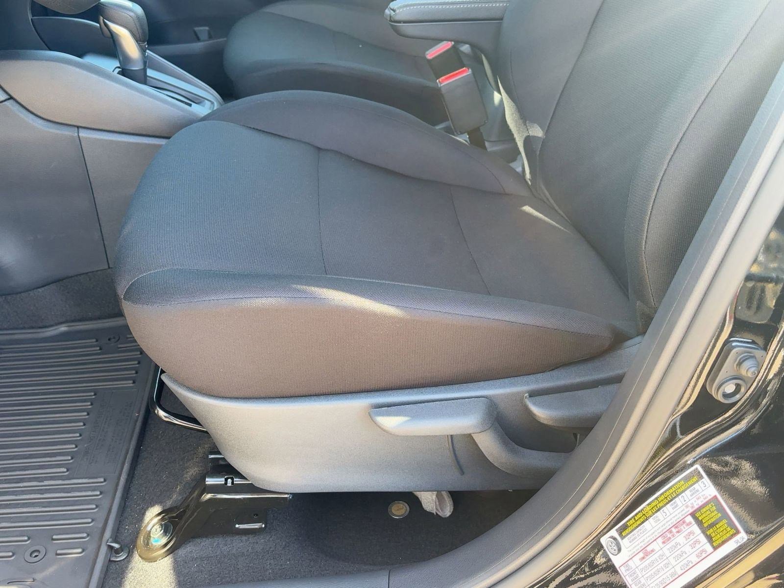 2025 Nissan Kicks Play S photo 14
