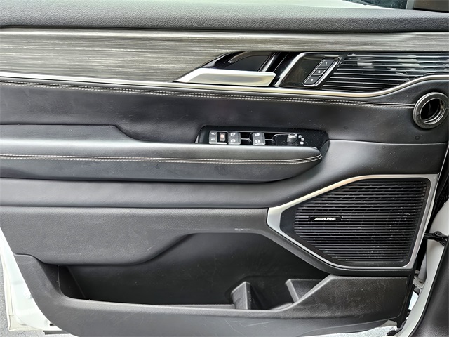 2024 Jeep Wagoneer Series II photo 23
