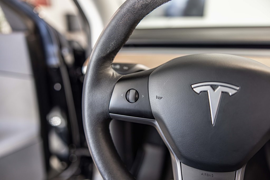 2021 TESLA MODEL Y - Image 24