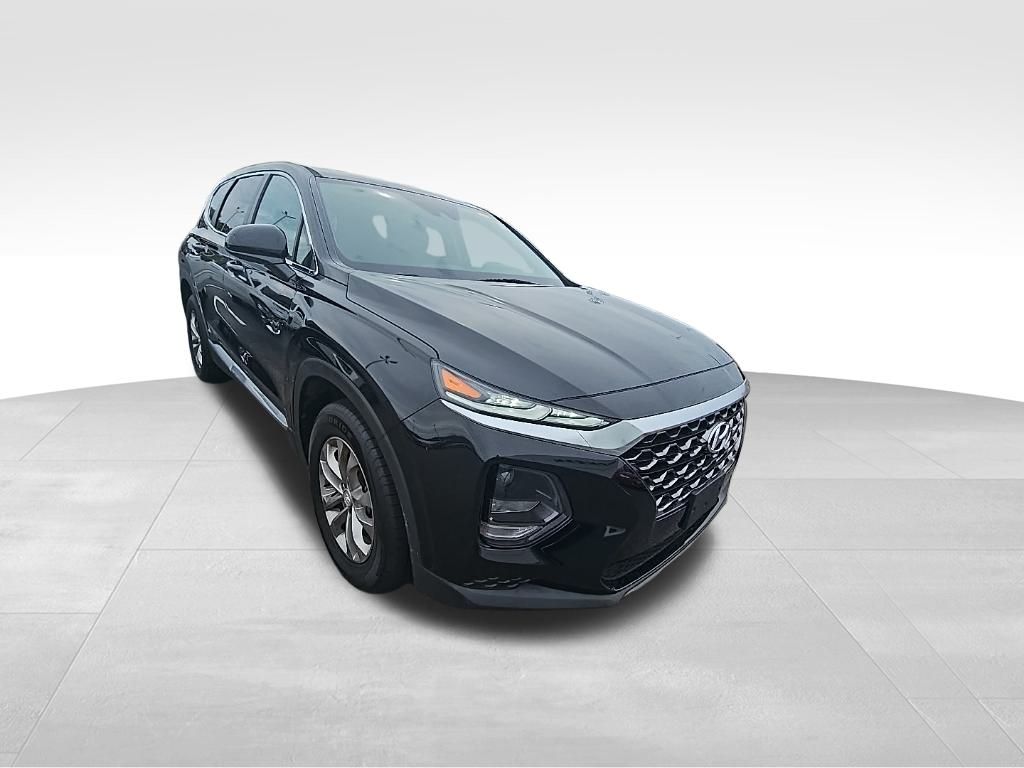 2020 Hyundai Santa Fe SE photo 3