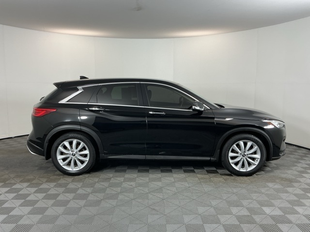 2019 Infiniti QX50 PURE photo 3