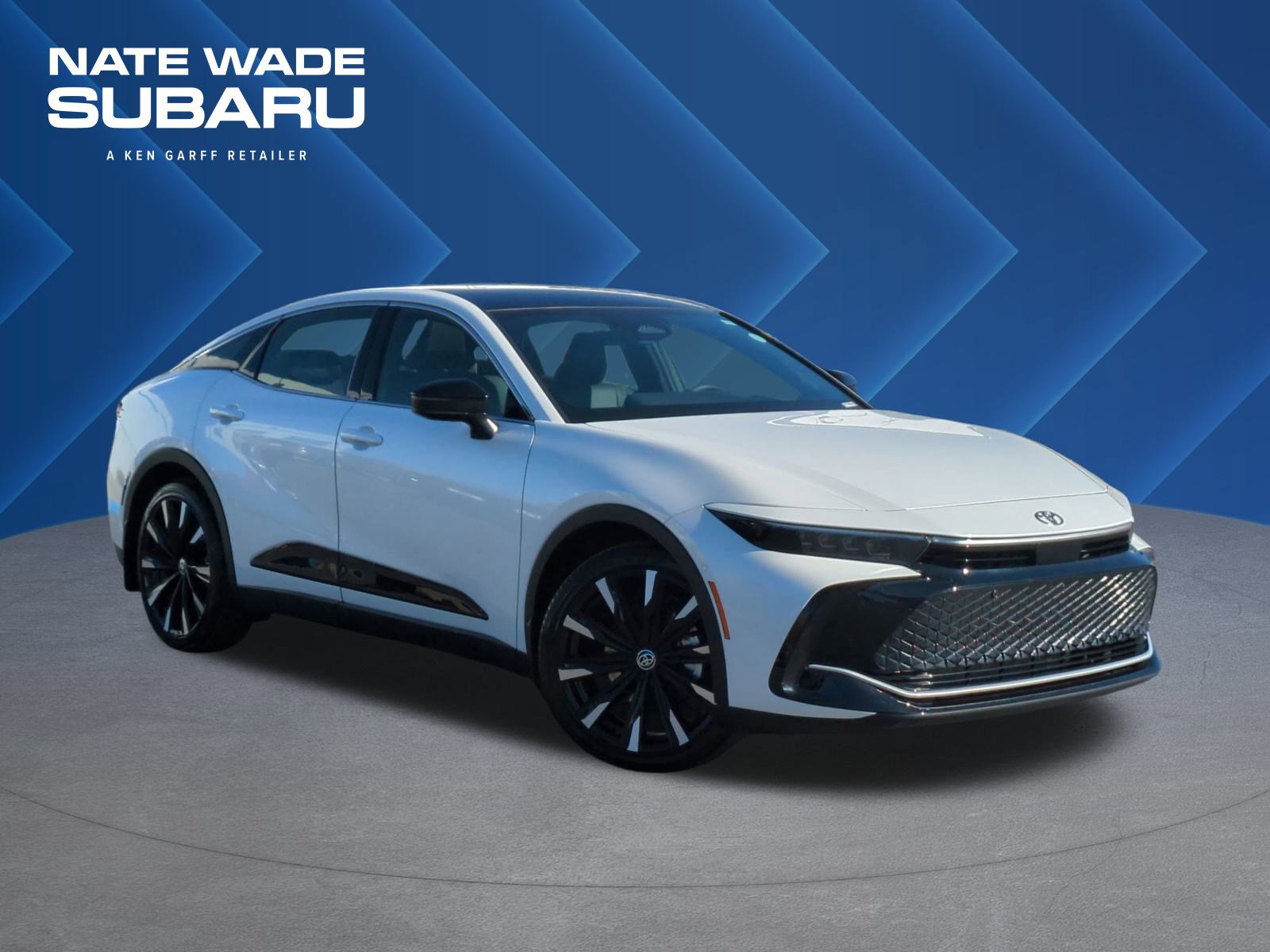 2026 Toyota Crown Platinum's photo