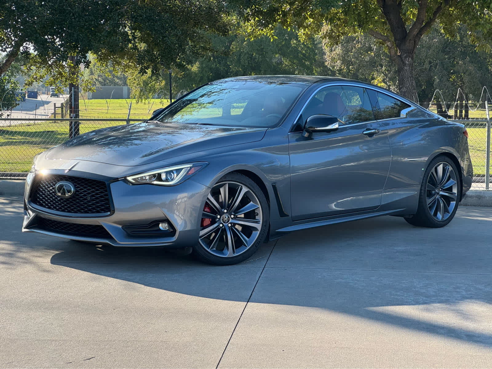 2022 INFINITI Q60 Coupe RED SPORT's photo