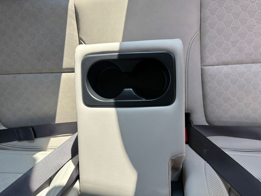2022 Kia Seltos EX photo 29