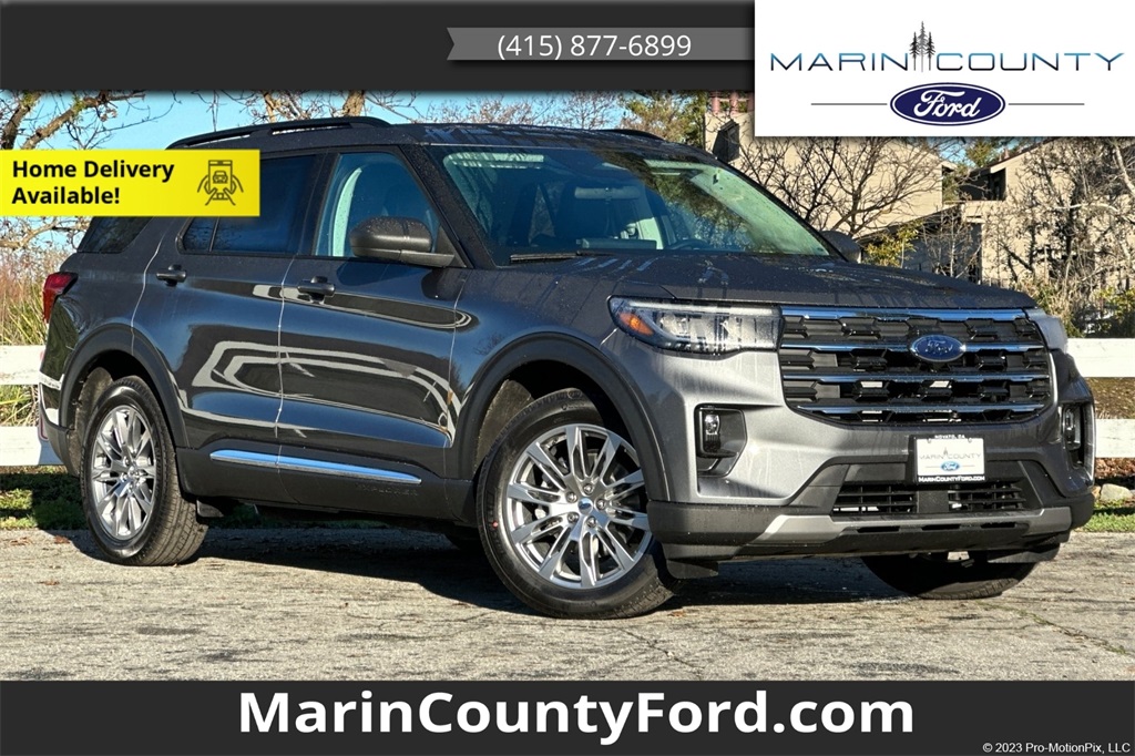 2025 Ford Explorer Active's photo
