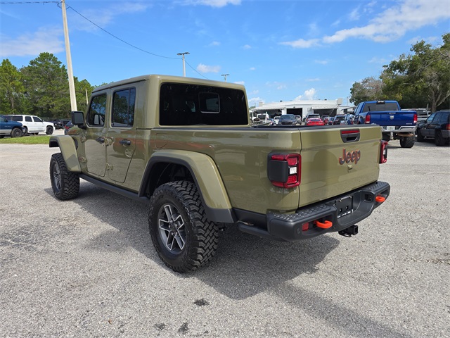 2025 Jeep Gladiator Mojave photo 3
