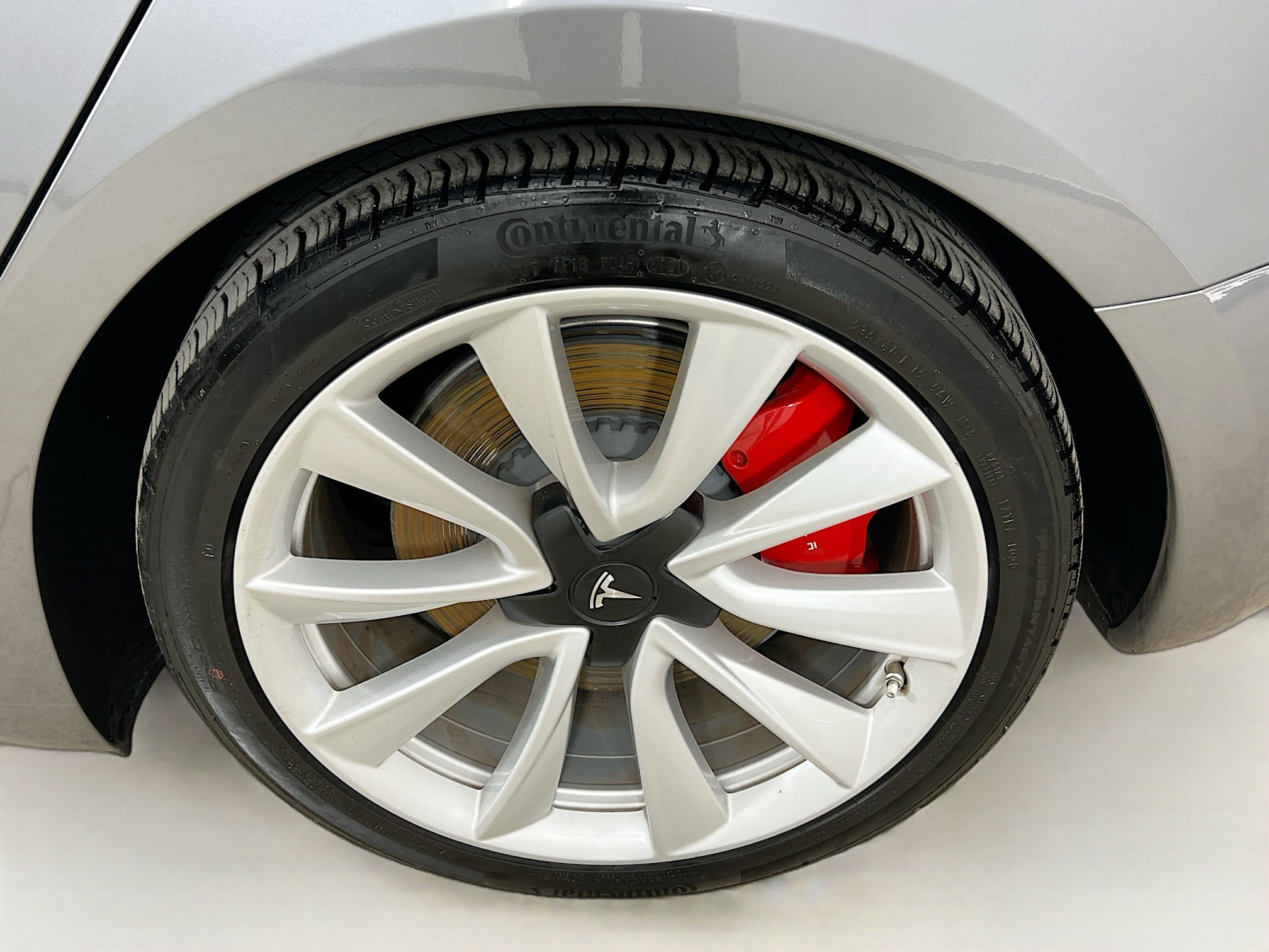 2024 Tesla Model 3 Performance photo 29