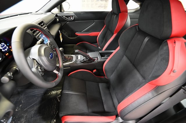 2025 Subaru BRZ Limited photo 4