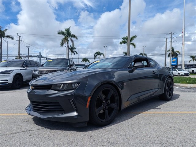 2017 Chevrolet Camaro 1LT photo 4