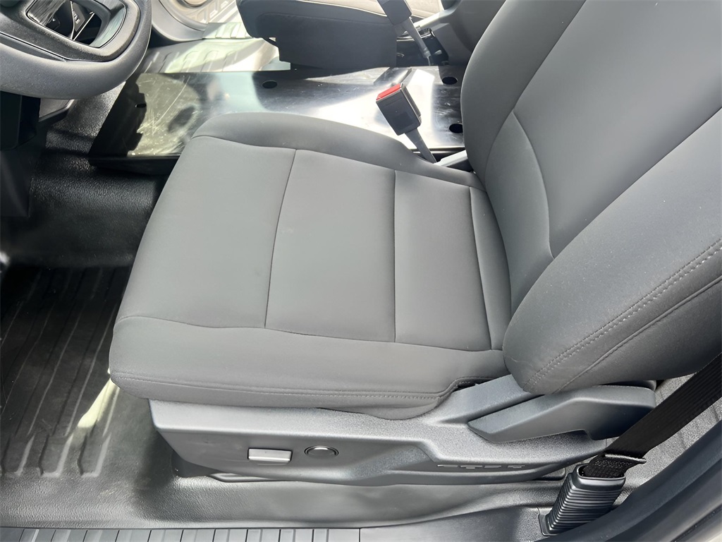 2024 Ford F-150 XL photo 8