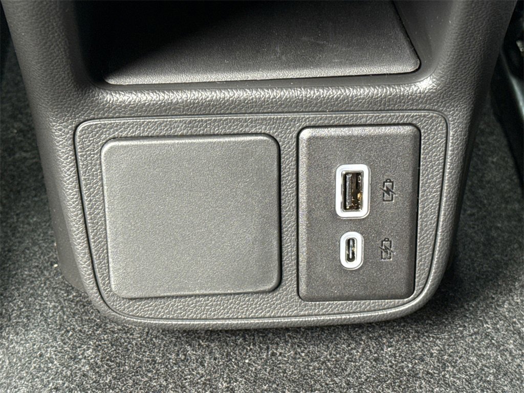 2026 Buick Encore GX Sport Touring photo 24