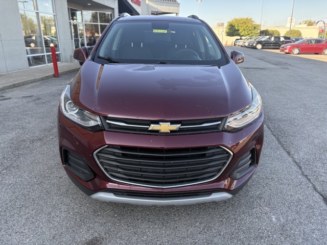 2017 Chevrolet Trax LT photo 2
