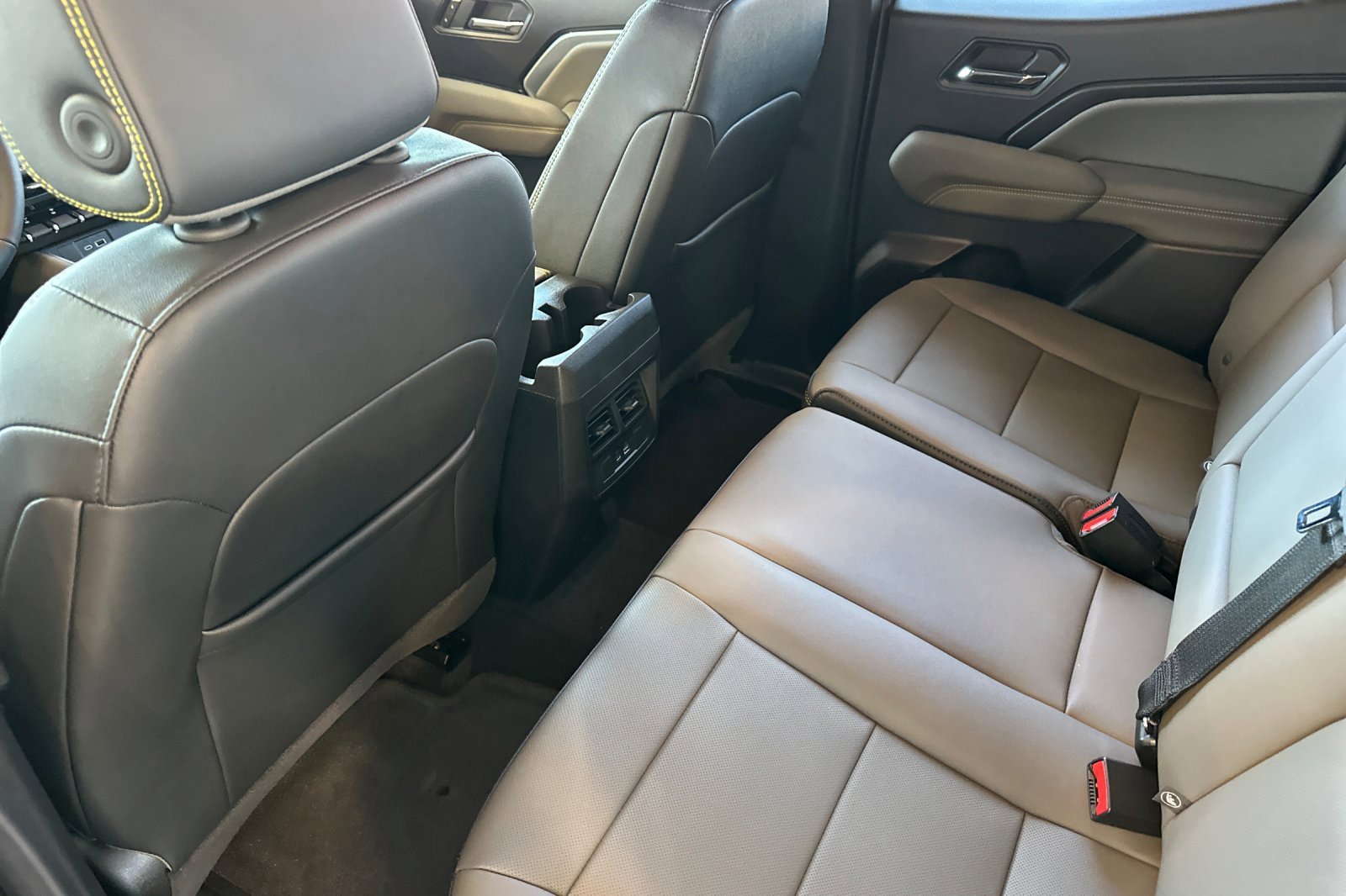2026 Chevrolet Colorado ZR2 photo 12