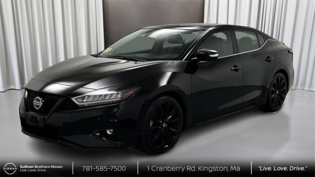 2022 Nissan Maxima SR