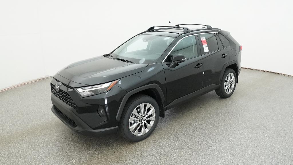 2025 Toyota RAV4 XLE Premium's photo