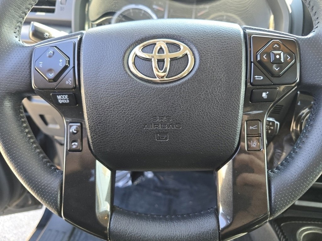 2023 Toyota 4Runner TRD Off-Road 4WD photo 32
