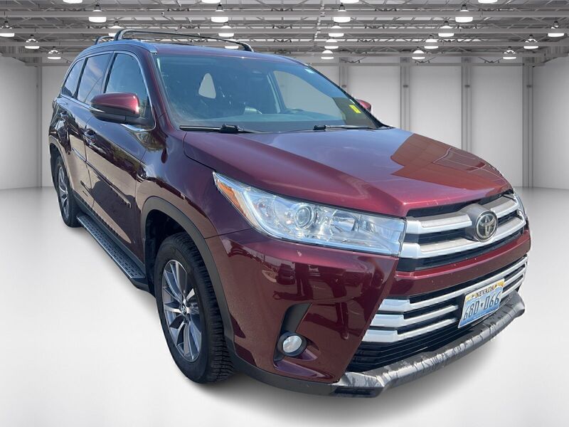 2019 Toyota Highlander XLE photo 4