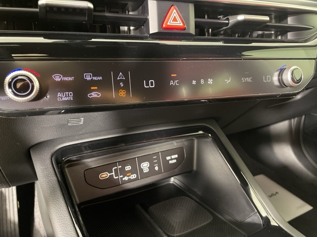 2026 Kia K5 GT-Line photo 30