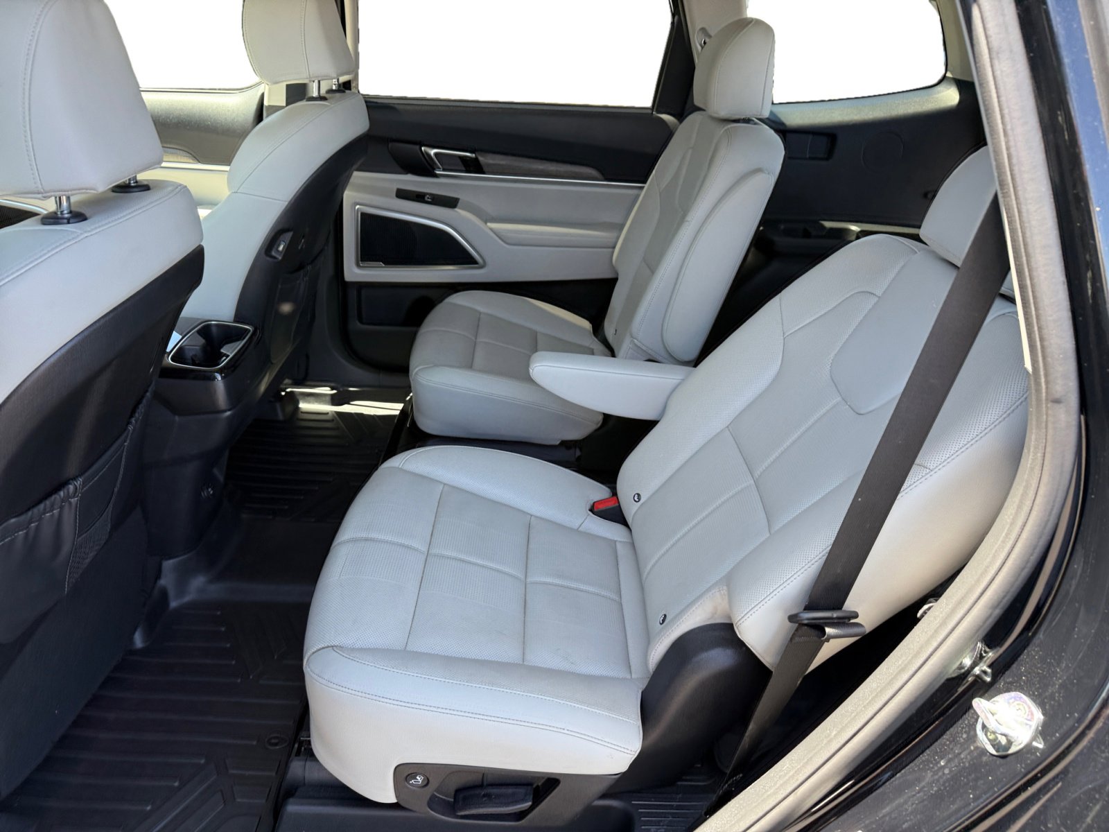 2022 Kia Telluride EX photo 15