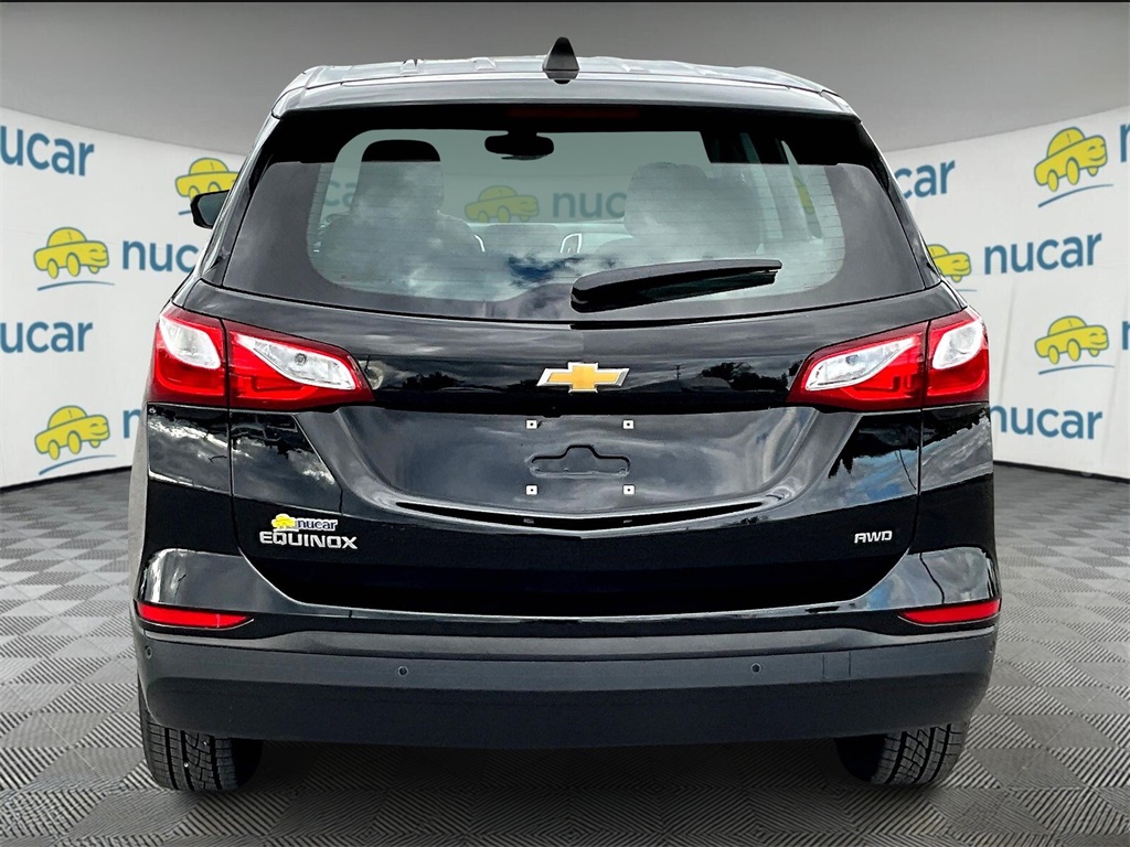 2021 Chevrolet Equinox LS photo 5