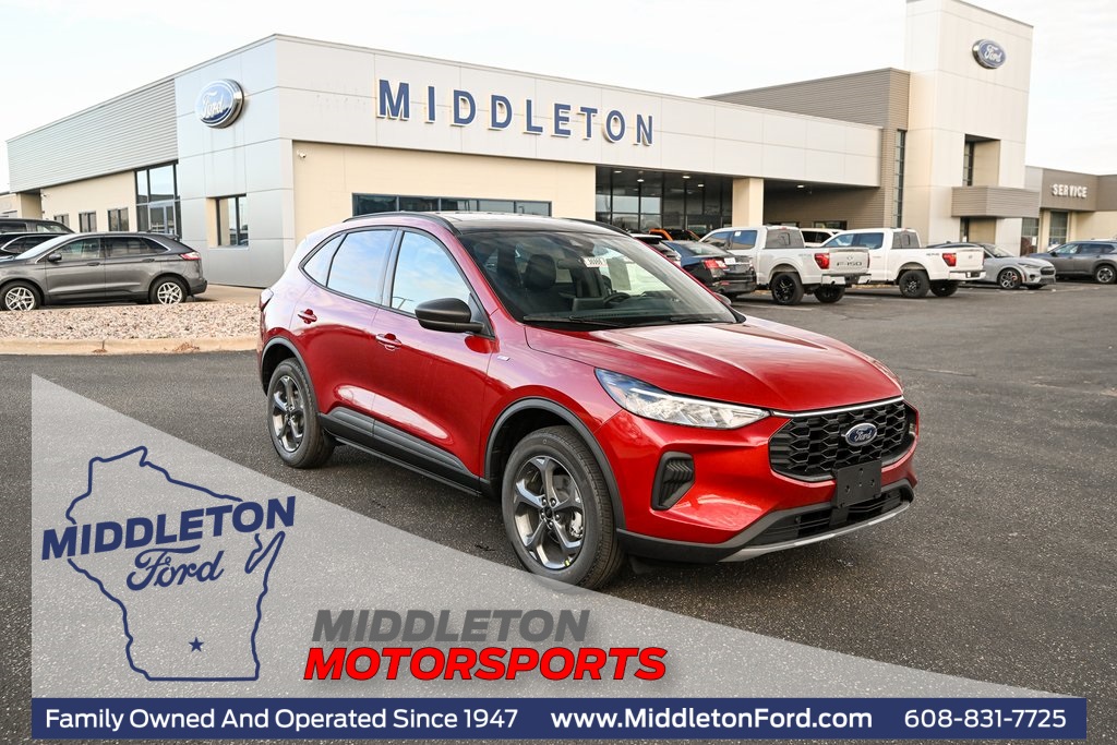 2026 Ford Escape ST-Line photo 2