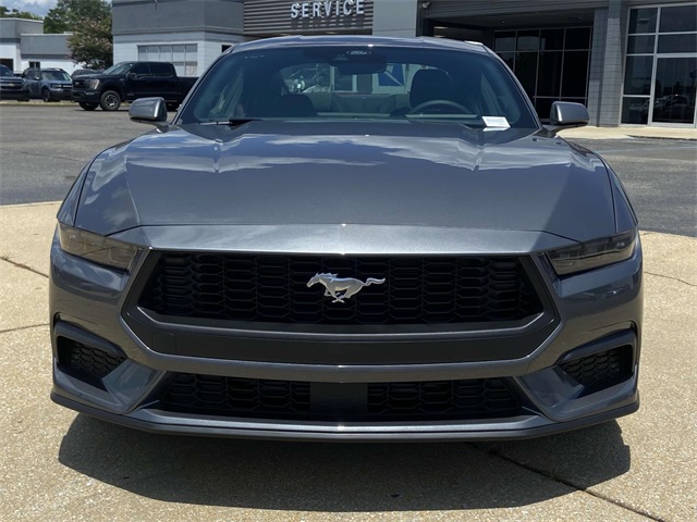 2025 Ford Mustang EcoBoost photo 6