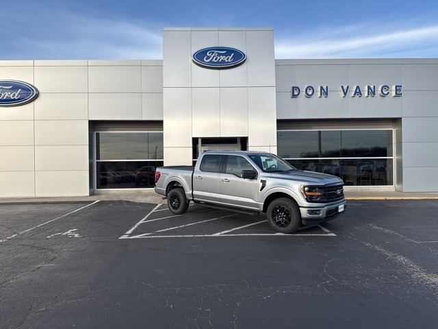 2025 Ford F-150 XLT's photo