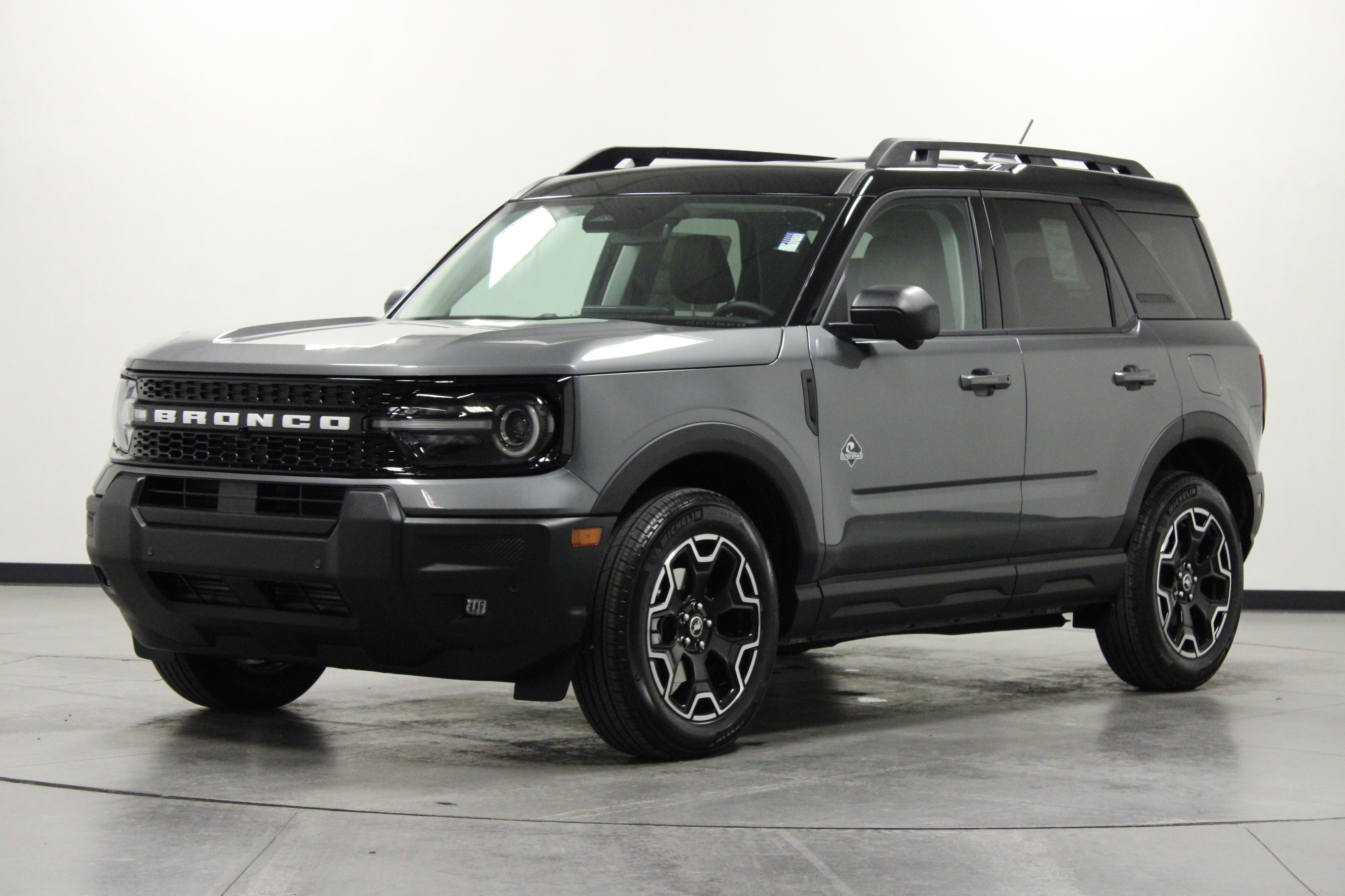 2025 Ford Bronco Sport Outer Banks photo 6