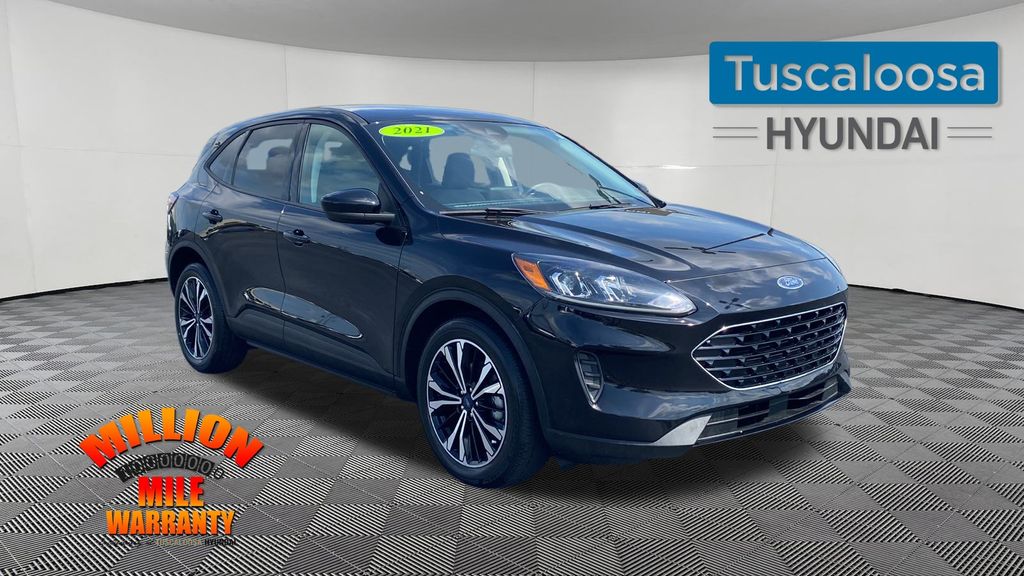 2021 Ford Escape SE