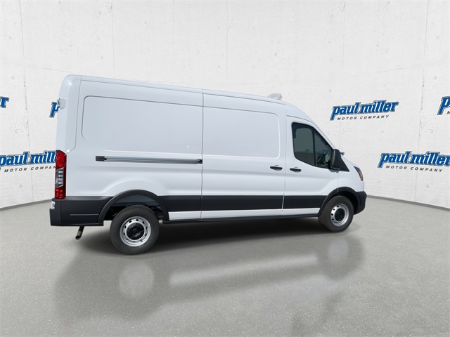2025 Ford Transit photo 9