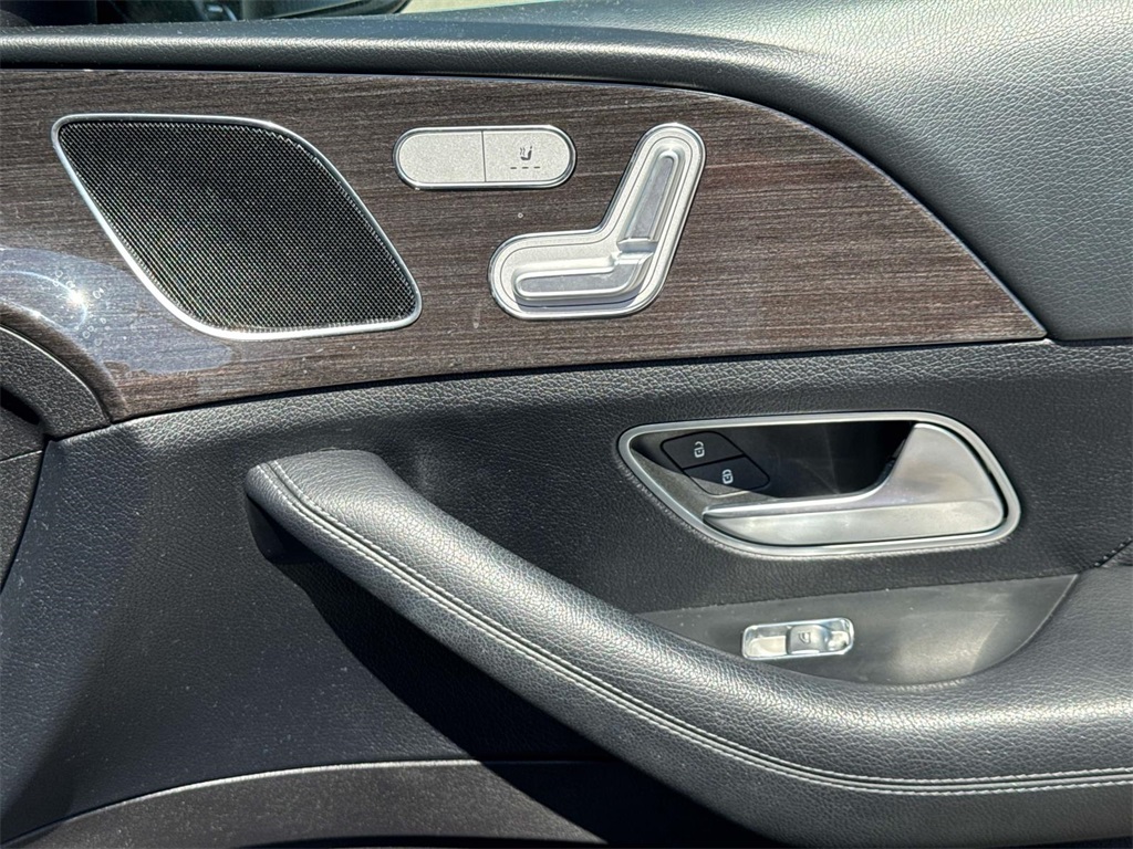 2020 Mercedes Benz GLE 350 4MATIC photo 13