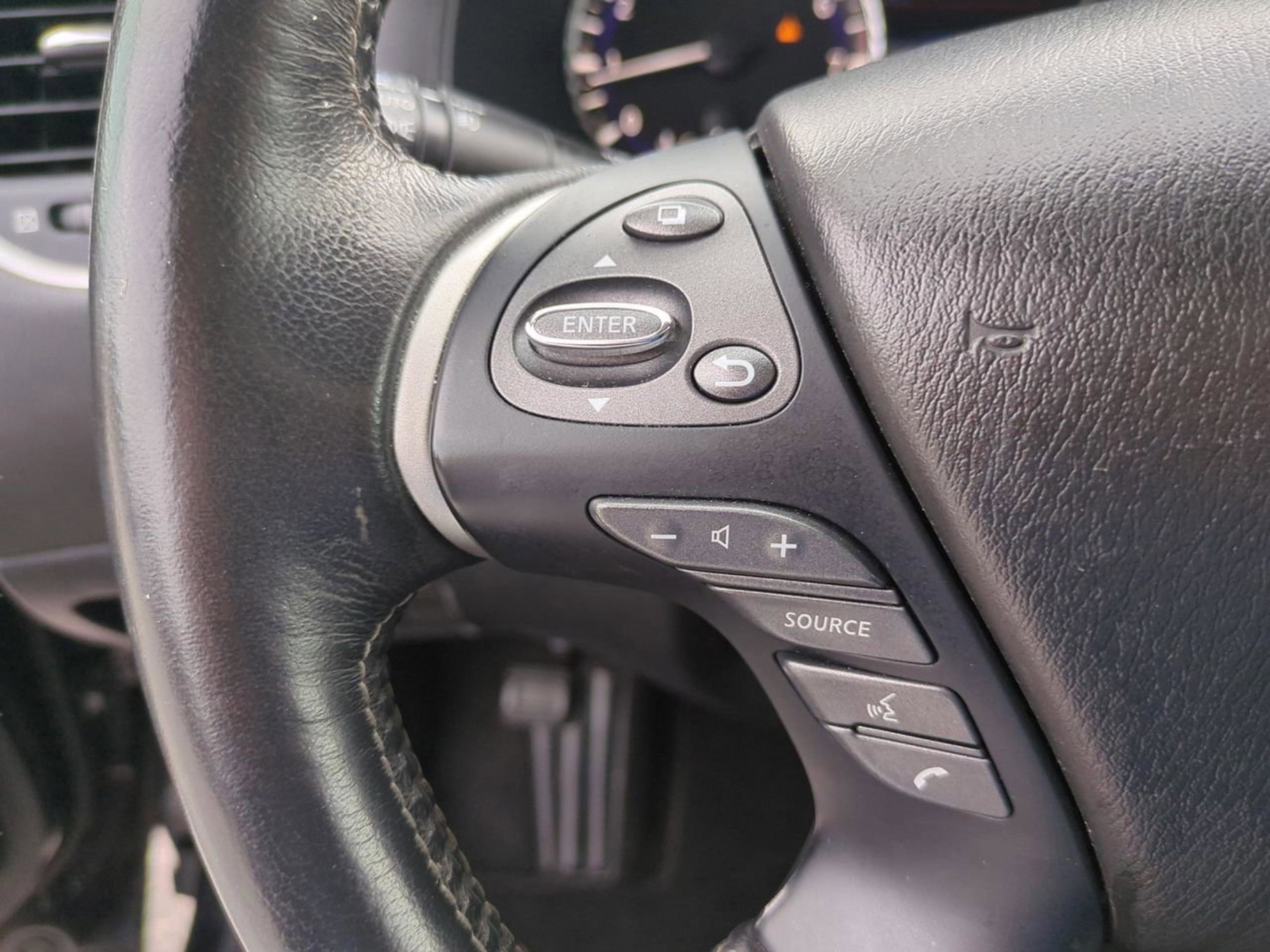 2020 Infiniti QX60 Luxe photo 23