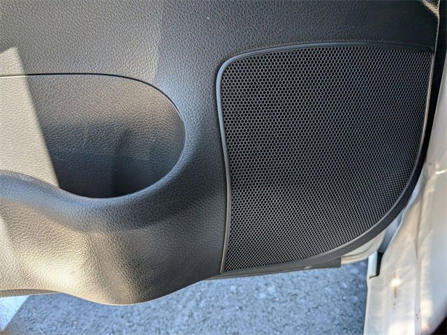 2019 Nissan Sentra SV photo 12