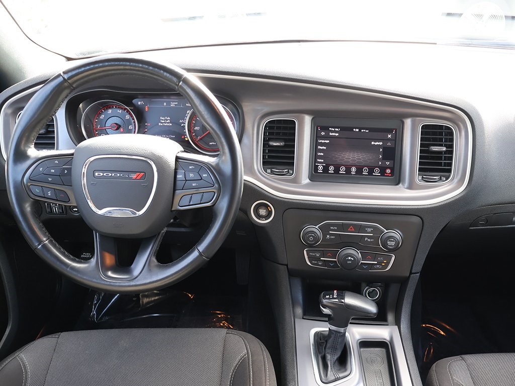 2022 Dodge Charger SXT photo 37