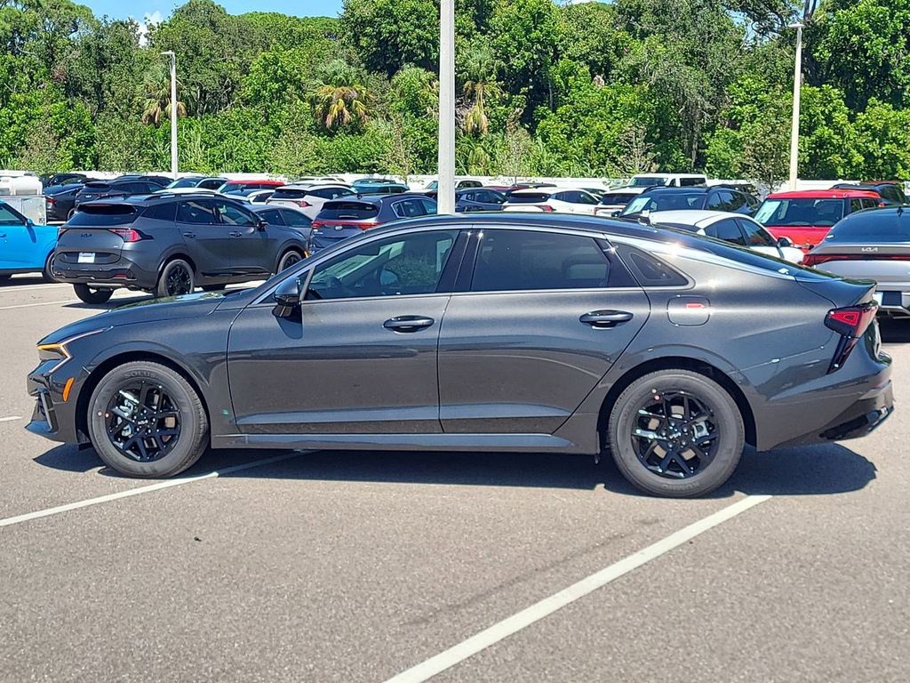 2026 Kia K5 LXS photo 8