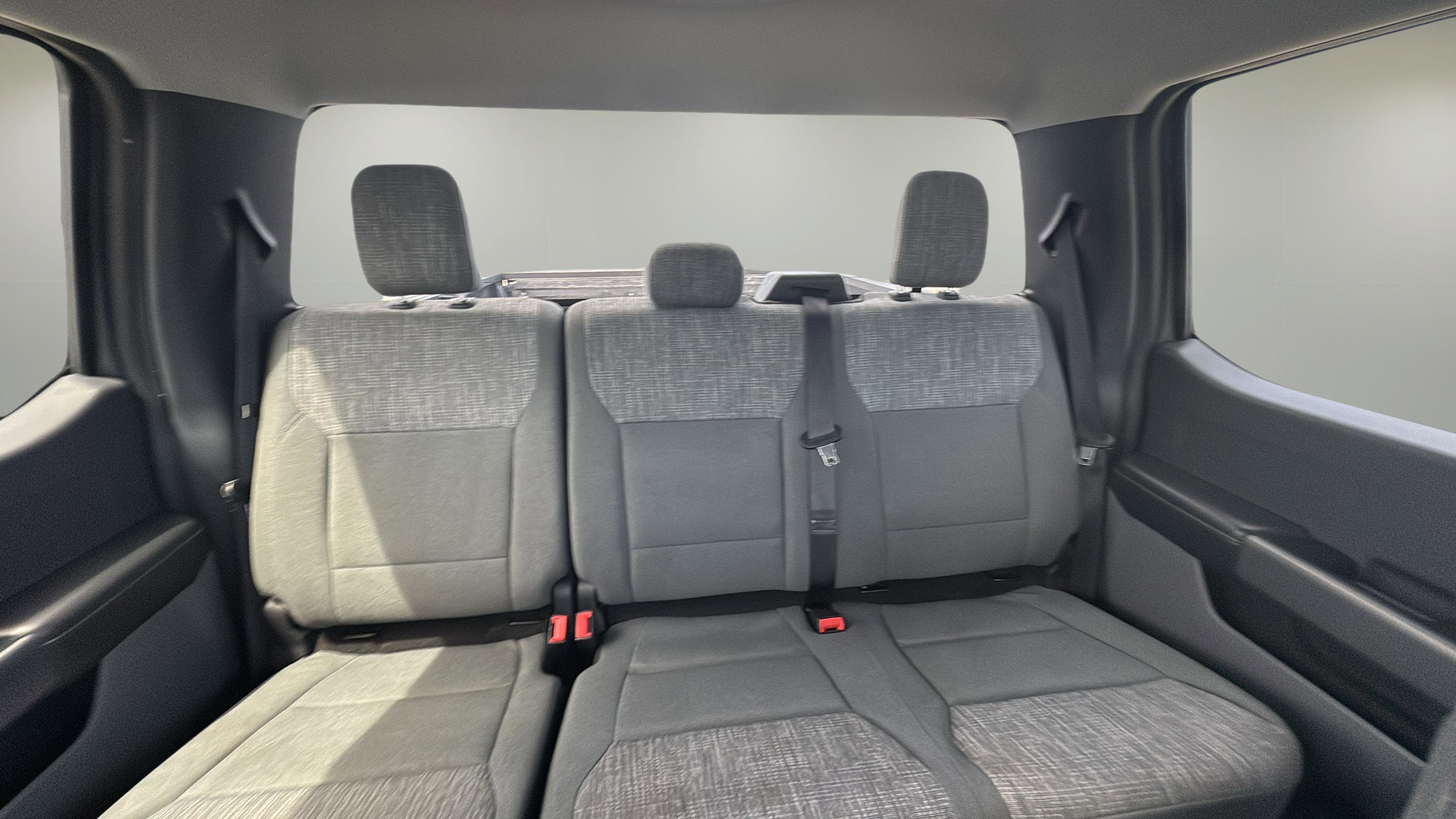 2023 Ford F-150 XLT photo 13